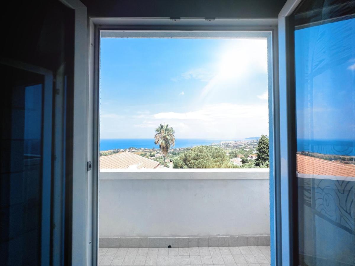 Perla Blu Tropea Bed & Breakfast Santa Domenica  Exterior photo